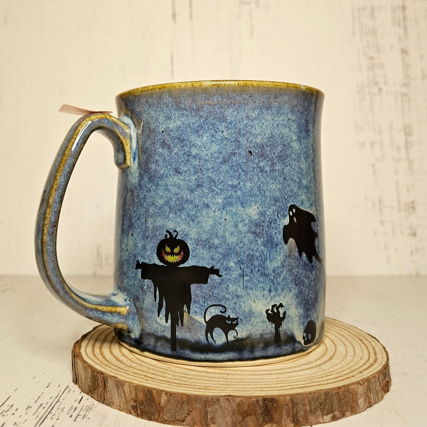 12. Mug 14oz