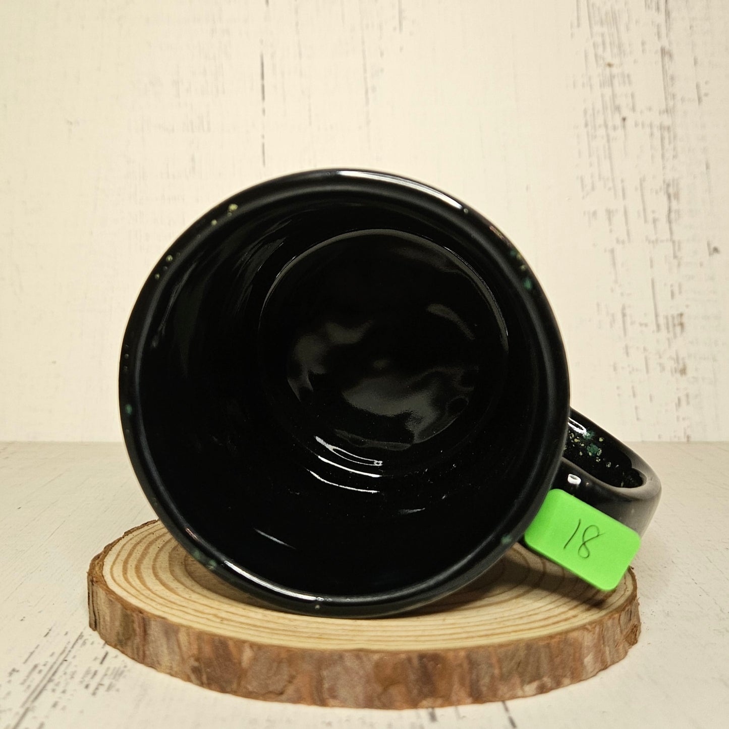 18. Mug 14oz