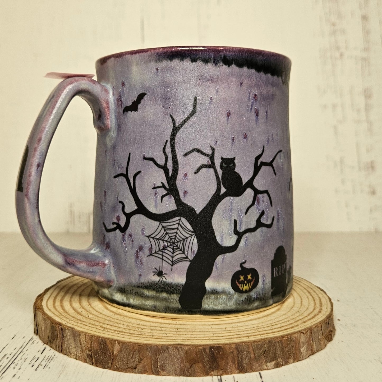 24. Mug 14oz