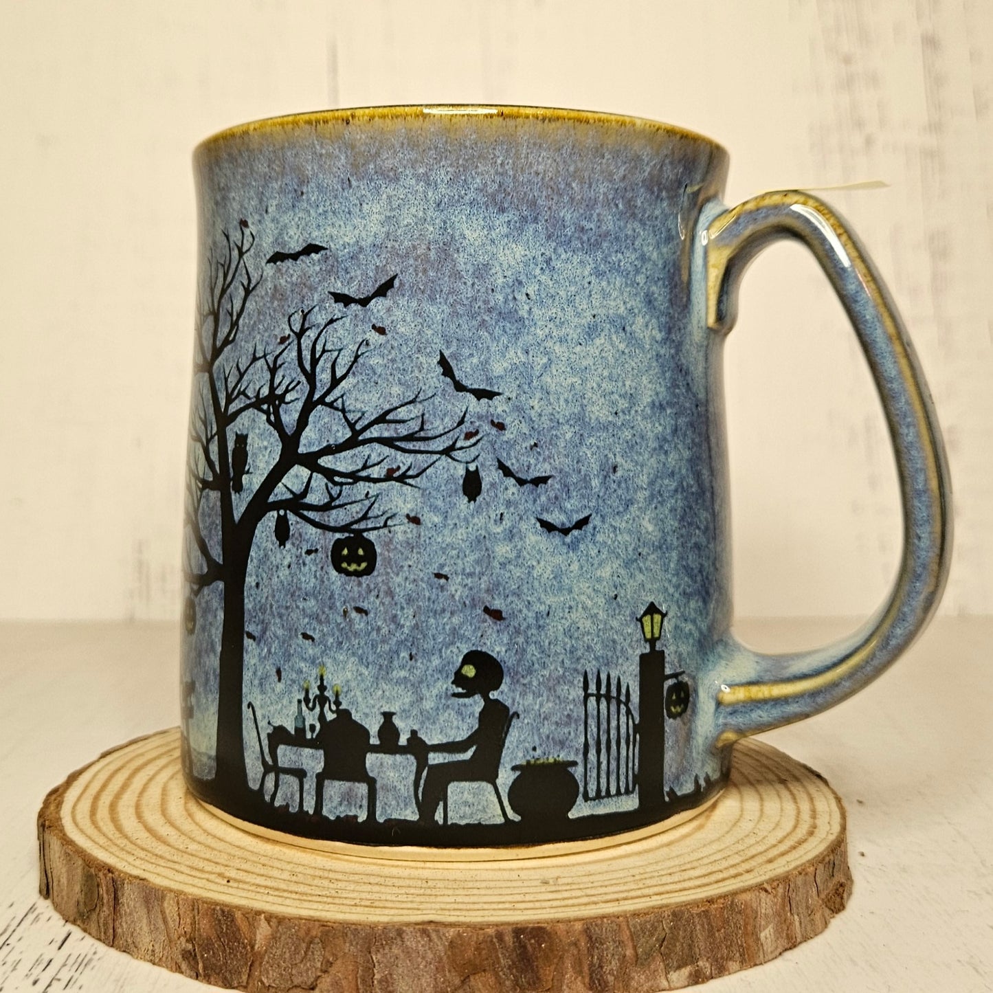 10. Mug 14oz