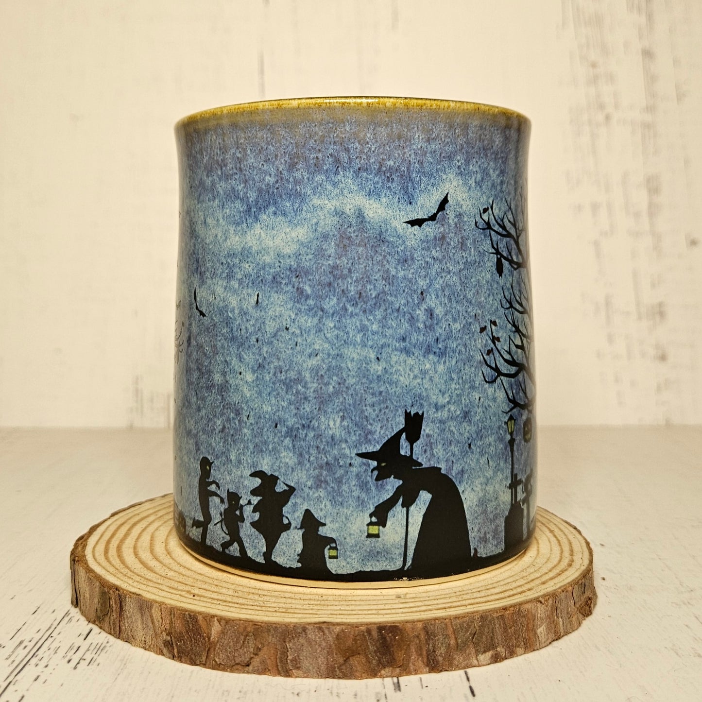 26. Mug 14oz