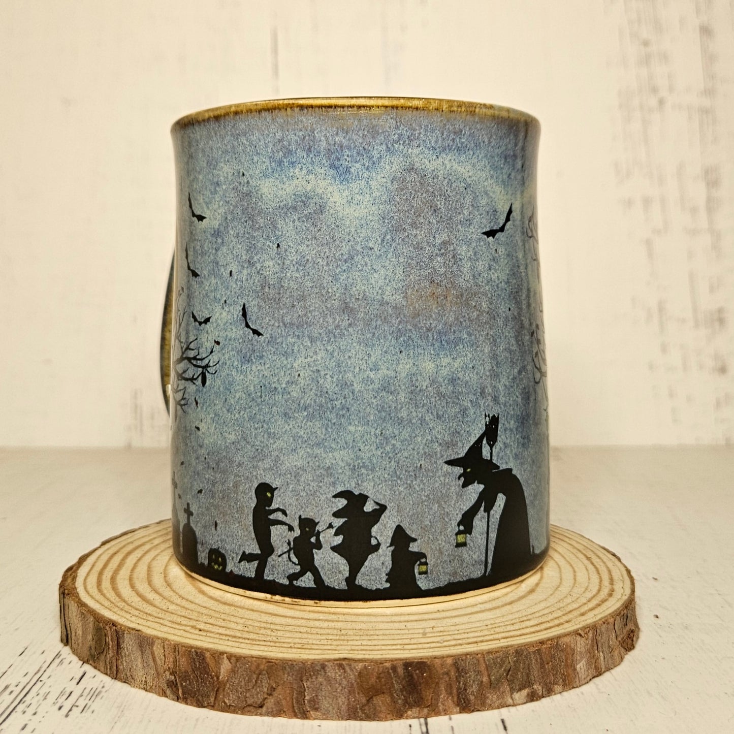 30. Mug 14oz