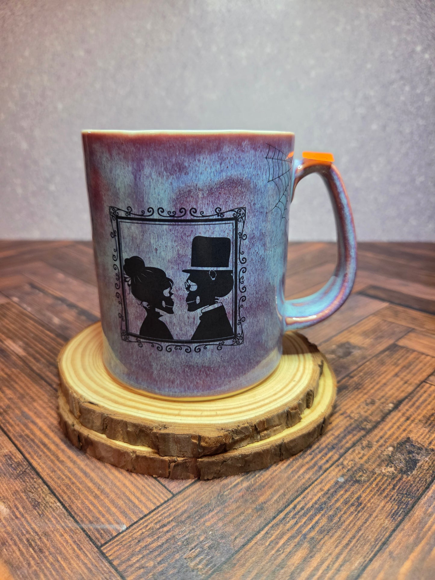 39. Skeleton Couple 15oz
